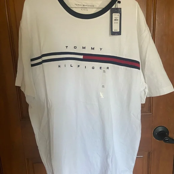 Tommy Hilfiger White Tee with Navy and Red Accents - Picture 7 of 8
